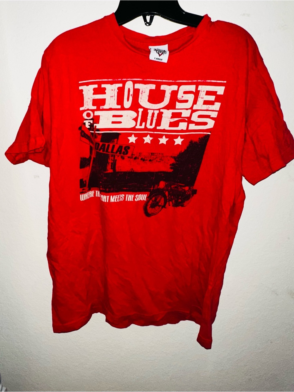 House of blues red graphic tshirt size large